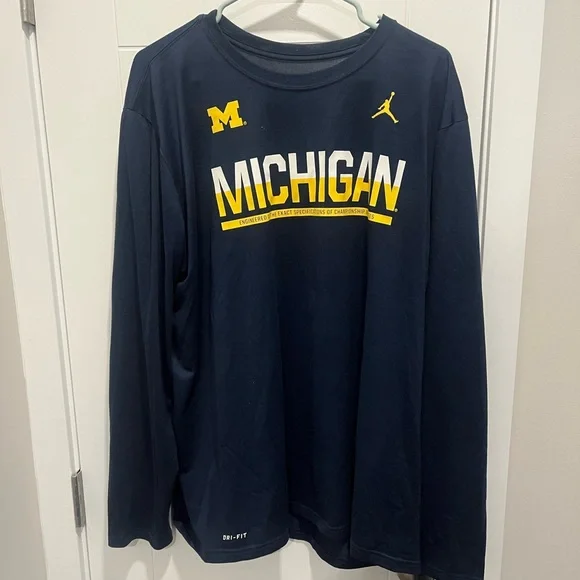 Jordan Michigan Long Sleeve Shirt - Picture 1 of 3